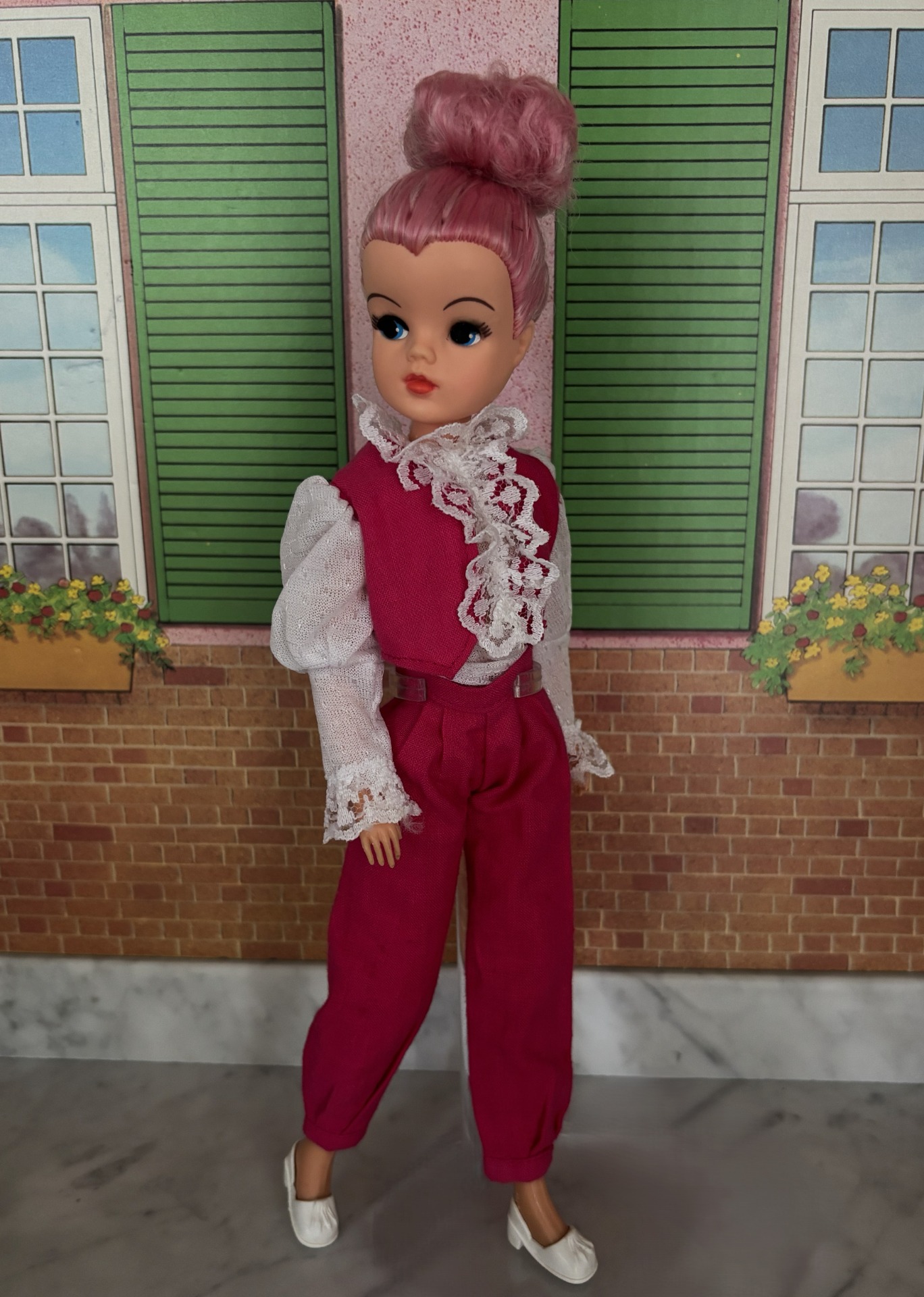 Cocktail Party, 1983